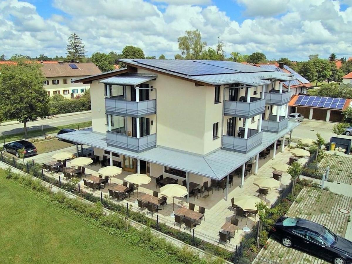 Hotel Heimfeld Restaurant Cafe Garching an Der Alz Exteriör bild