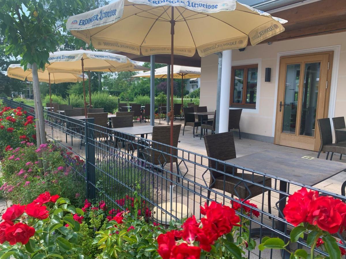 Hotel Heimfeld Restaurant Cafe Garching an Der Alz Exteriör bild